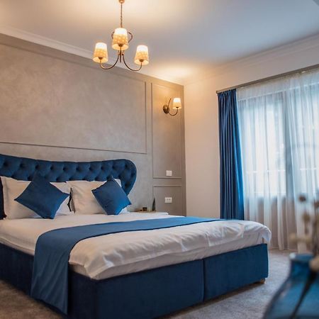 Boga Rooms Sinaia Esterno foto